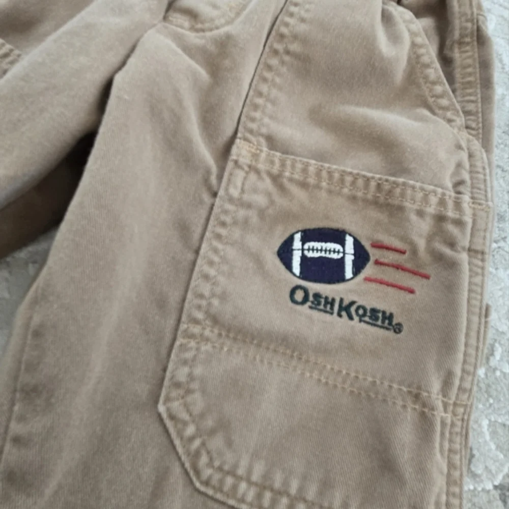 OshKosh B'Gosh Vintage Y2K Tan Khaki Football Cargo Pants